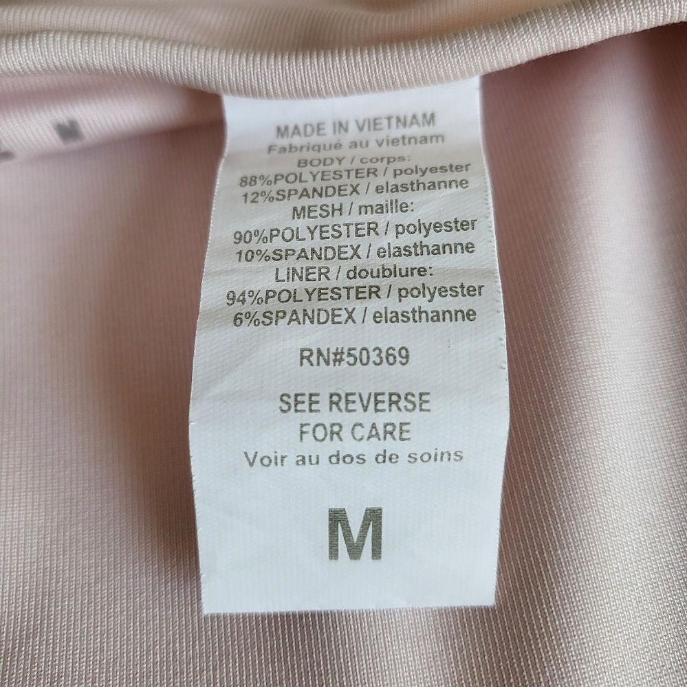 Adjustable, Padded Jockey Sports Bra size M, NWOT - Picture 5 of 5